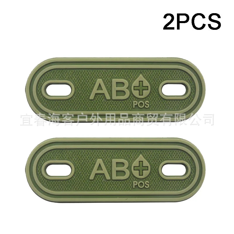 2PCS Shoelace Blood Buckle Charm PVC Tactical Bag Clothing Zipper Blood Tag Charm Military Patches Tactical Patch