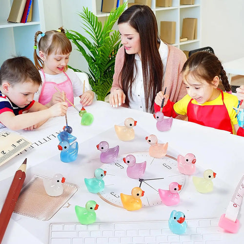 100/200PCS Luminous Mini Ducks Moss Microlandscape Miniature Duck Figurines Fairy Garden Accessories Home Decor Glow in The Dark