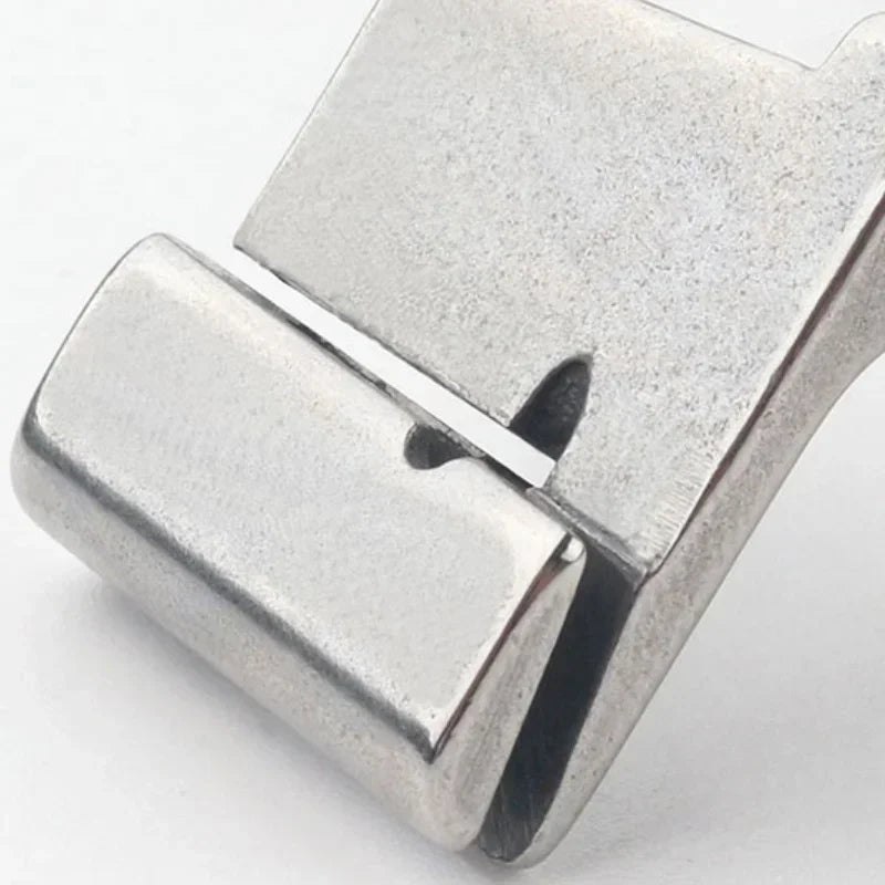 Industrial Sewing Machine Presser Foot Folds Maker P5 P50 P5W Pleated Presser for Thick Material Sewing Machine Accessories