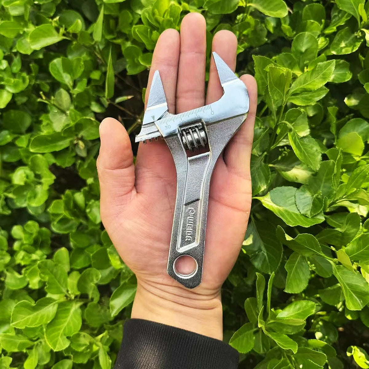 Ultra-Thin Adjustable Wrench with Large Opening Short Handle Mini
