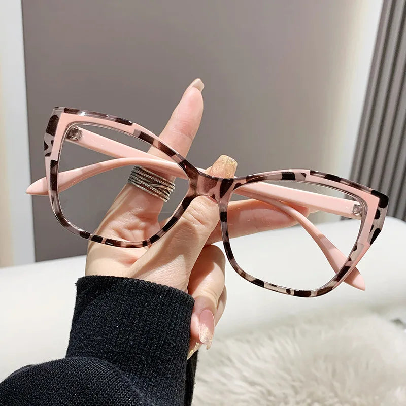 2024 Anti-blue Light Women Cat Eye Eyewear Luxury Metal Frame Oversized Optical Spectacle Eyeglasses Female Vintage Glasses