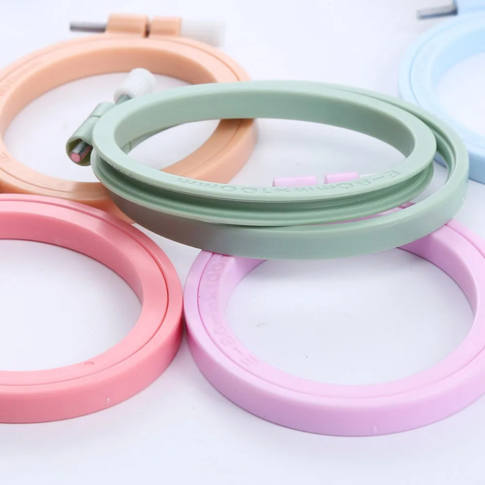 Oval/Square Plastic Embroidery Hoops Frame Color Embroidery Hoop Rings For Household DIY Cross Stitch Sewing Needlecraft Tools