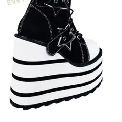 Star Metal Buckle Stripe Y2K Fashion Boots Round Toe Wedges Height