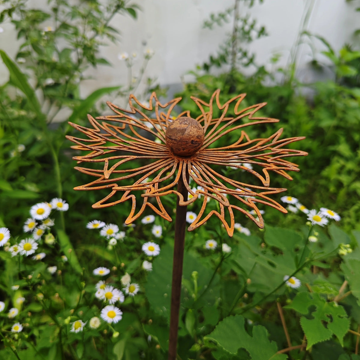 1pc Rustic Bluebonnet Metal Stake Decorative Garden Art Rust