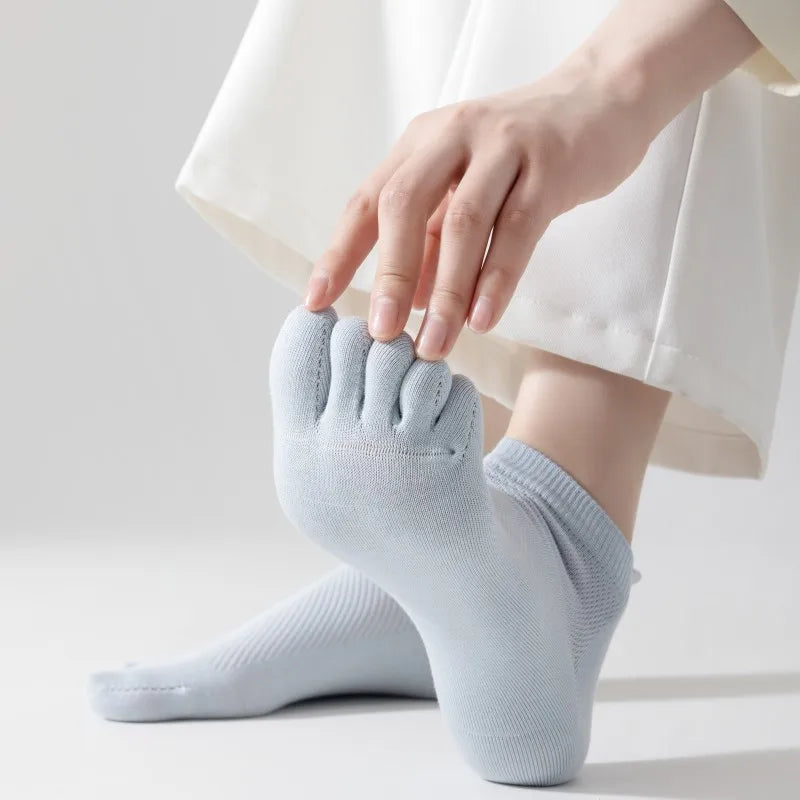5 Pairs Summer Women Five Finger Socks 5 Pairs Candy Color Soft Cotton Breathable Mesh Split Toe Socks Girls Outdoor Sports Sock