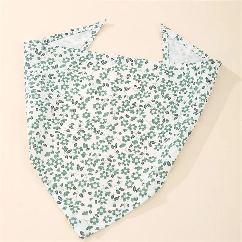Pet Saliva Towel Pet Dog Saliva Bib Bib Cat Bib Scarf Printed Triangle Scarf