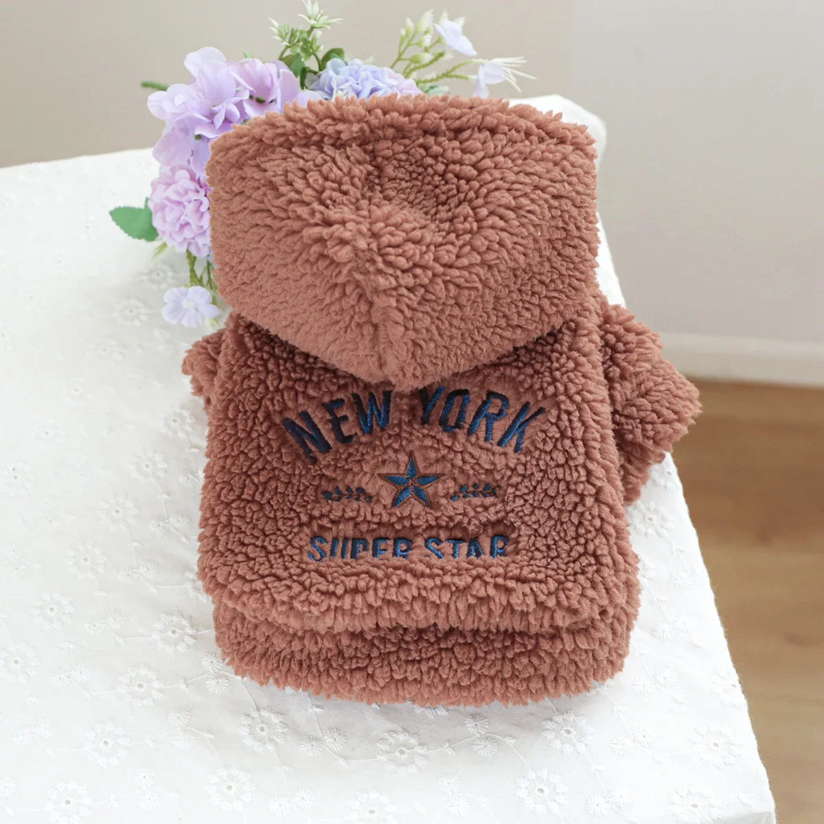 Autumn and Winter Pet Lamb Fleece Hooded Jacket Puppy and Cat Clothes New Models Thick and Warm Letter Hoodie Pet Clothes
