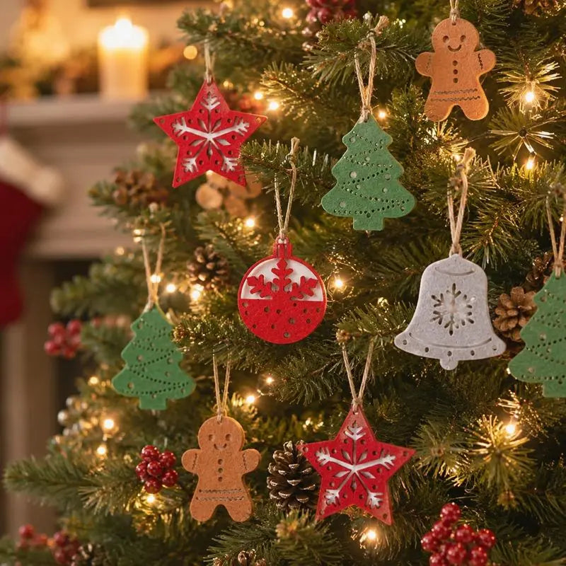 10pcs/pack Christmas Felt Garland Banner Xmas Tree Star Bell Gingerbread Man Hanging String Home Party Fireplace Mantel Pendant