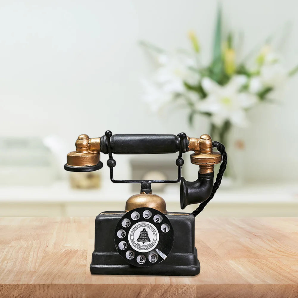 Vintage Telephone Model Antique Desktop Ornament Craft Bar Home Decoration Gift Exquisite Workmanship Simple Atmosphere