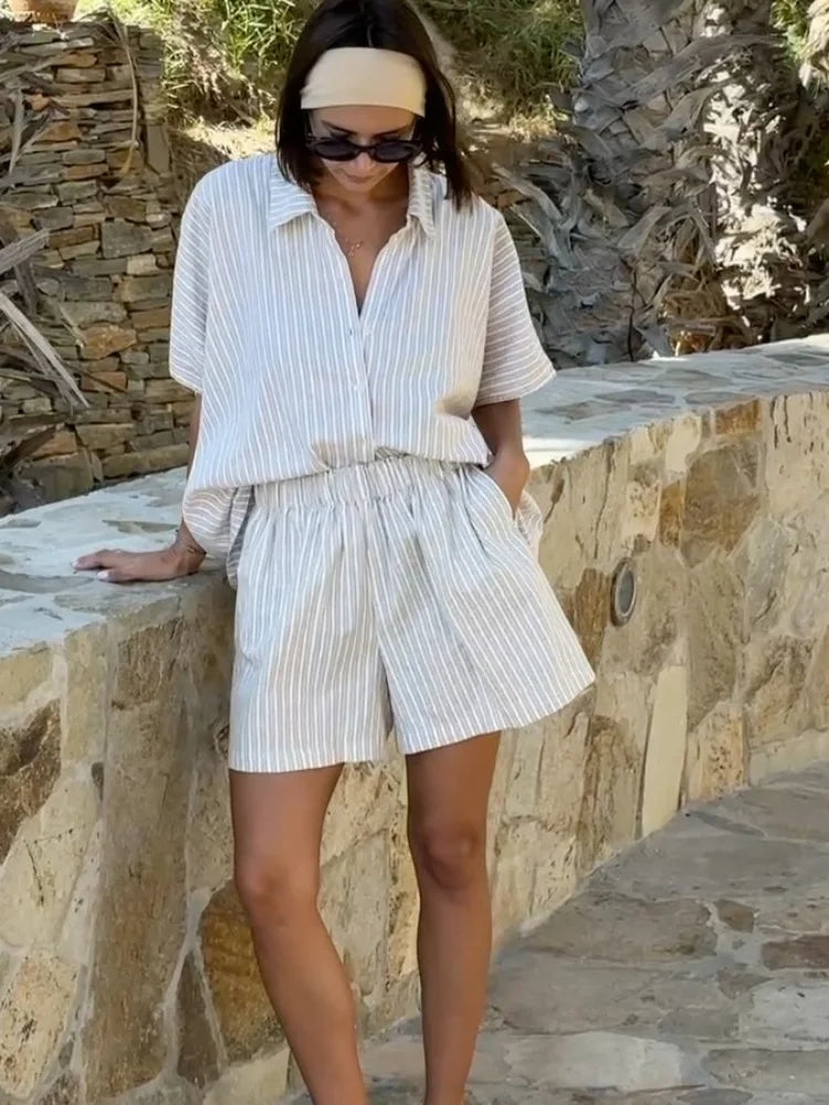 Casual Women's Loose Striped Shirt Shorts Suit Lace Up Lapel Shirts Fashion Lady Set 2025 Summer 2 Pieces Set Women Outfits
