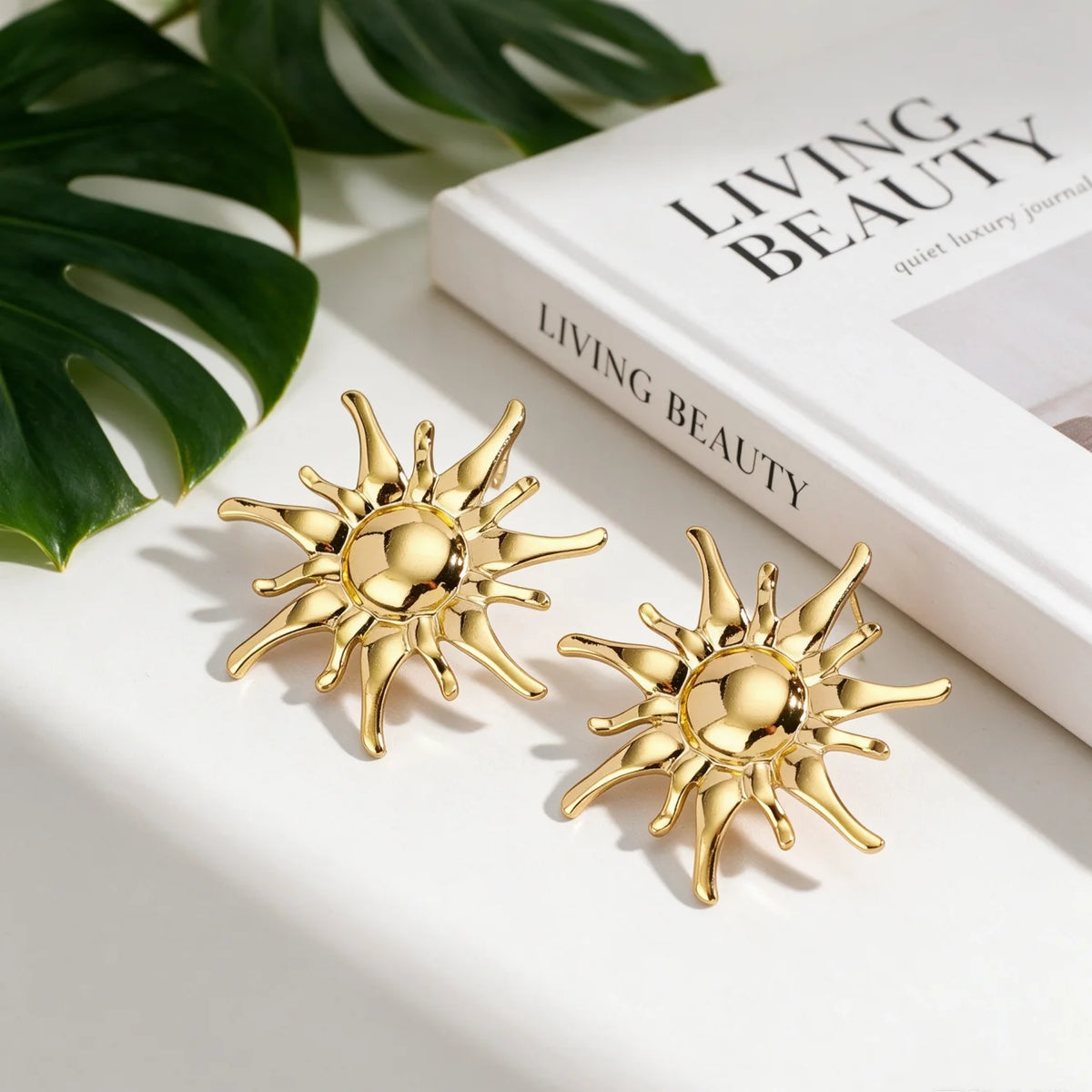 1Set Retro French Glossy Polished Stainless Steel Sunflower Pendant
