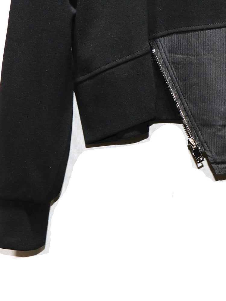 [EAM] Black Topstitched Irregular Sweatshirt New Round Neck Long Sleeve Women Big Size Fashion Tide Spring Autumn 2026 1DJ3297