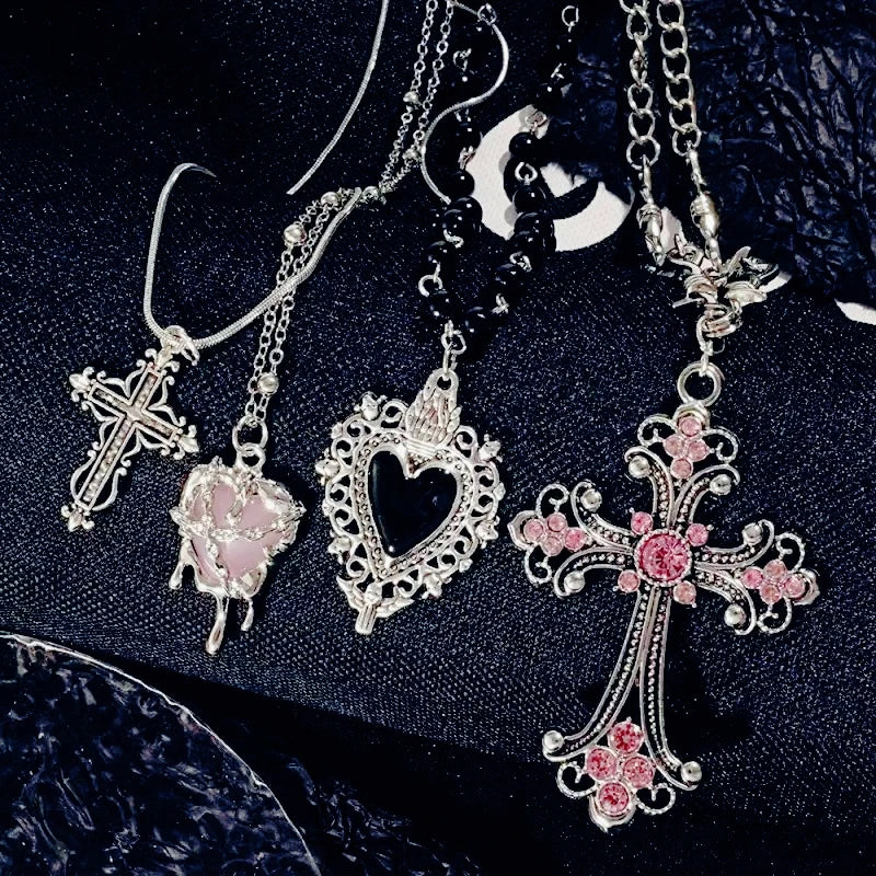 Y2K Sweet Cool Girl Personalized Creative Cross Love Pendant Necklace