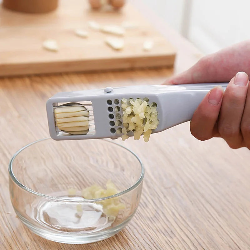 1pcs Garlic Peeler Silicone Roller Grinder Chopper Machine Accessories Suppliment Suitable for Cooking Kitchen Mini Garlic Press