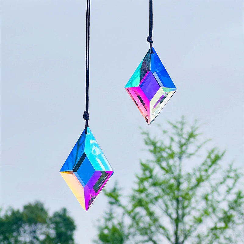2 pcs Diamond Shaped Crystal Light Catching Prisms, Rainbow Maker for Window, Balcony, Kitchen, Garden Decoration