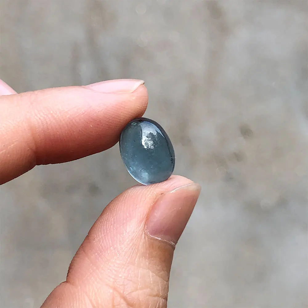 Aquamarine Oval Cabochon Natural Stone Crystals Quartz Gemstones Crystal Healing Reiki Decorative Stone Home Decoration DIY