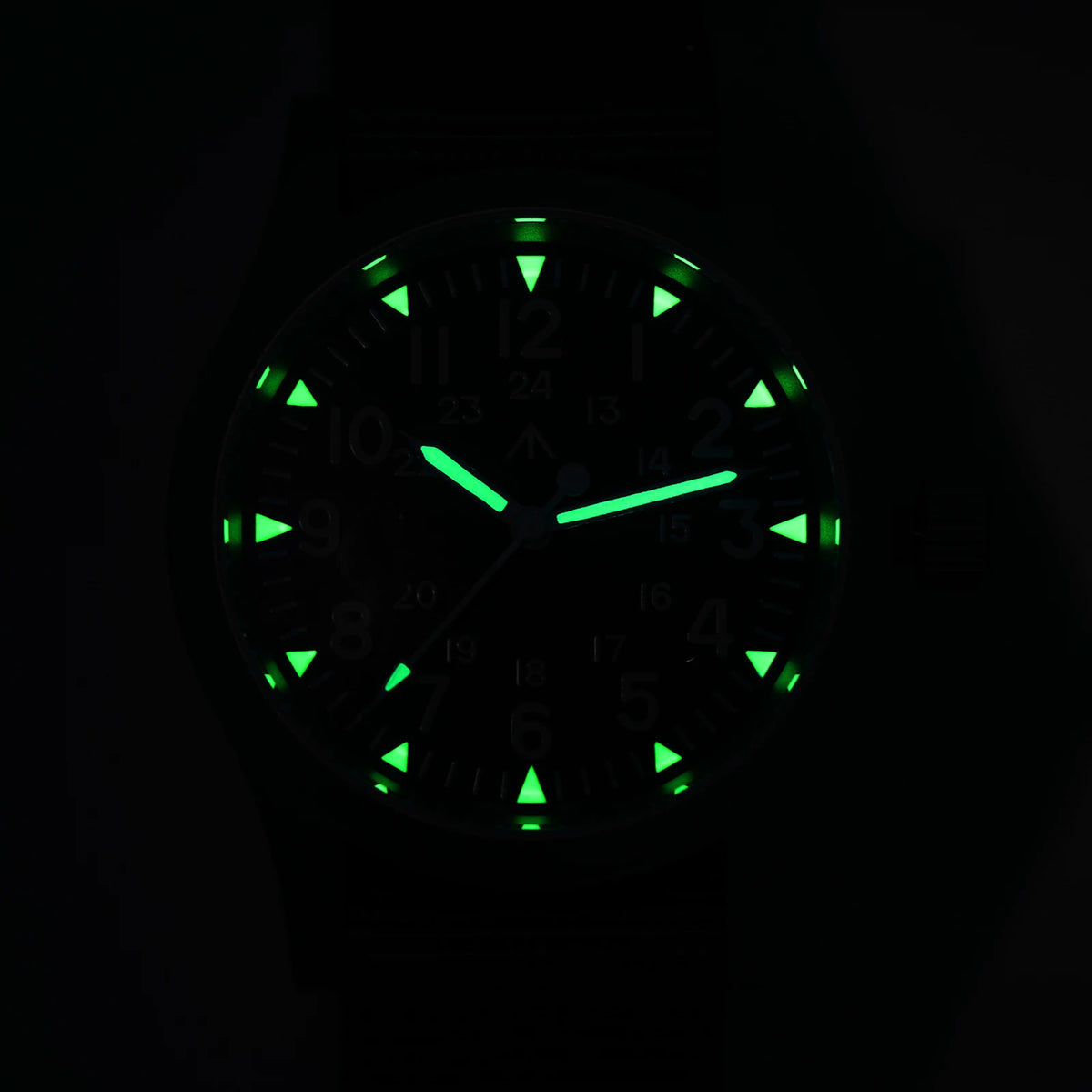 Militado Ml05 Vintage Field Watch VH31 Sweep Second Quartz