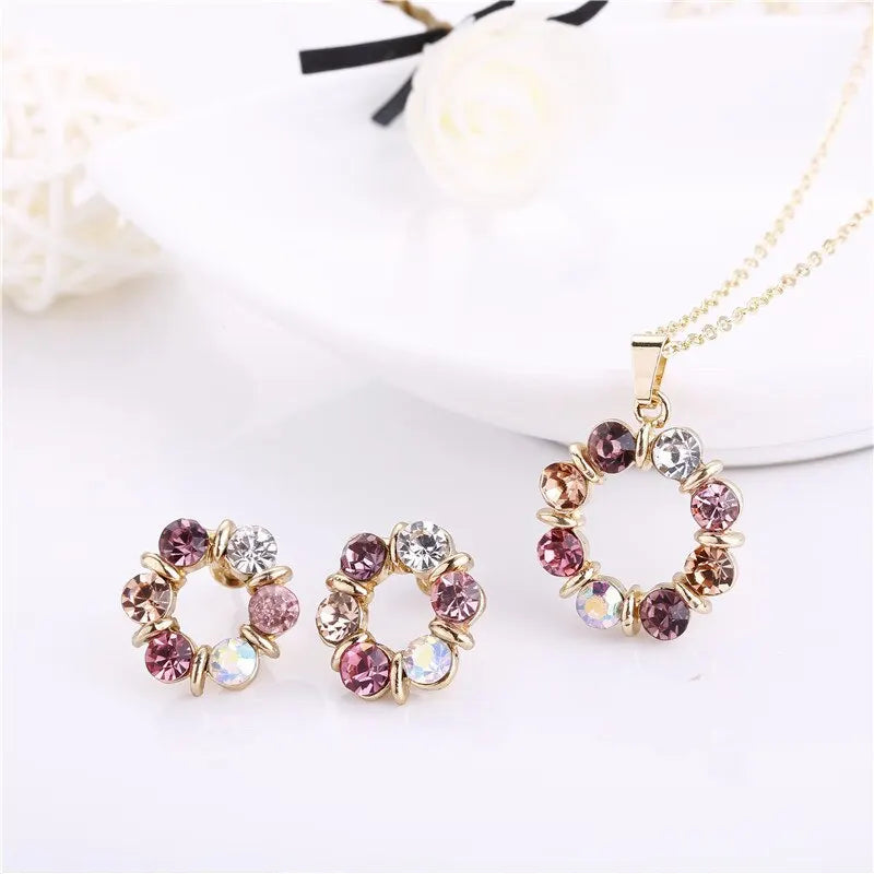 Gold Necklace Earrings Set Ladies Celebrity Simple Fashion Style