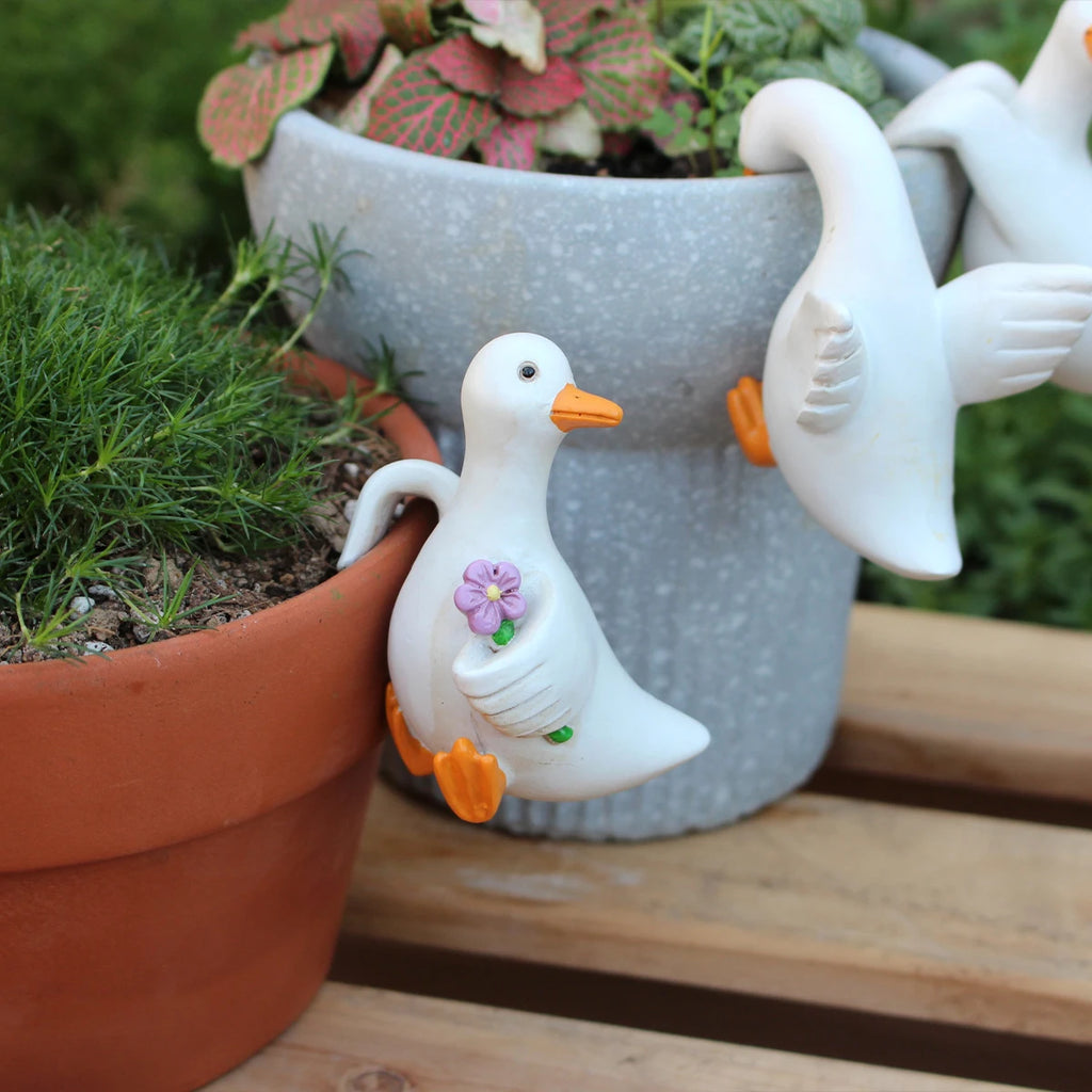 3 duck pendants, garden bonsai decoration animal pendants, resin handicrafts