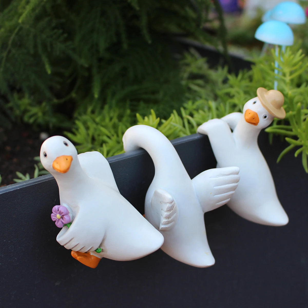 3 duck pendants, garden bonsai decoration animal pendants, resin handicrafts