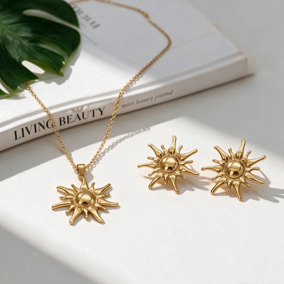 1Set Retro French Glossy Polished Stainless Steel Sunflower Pendant