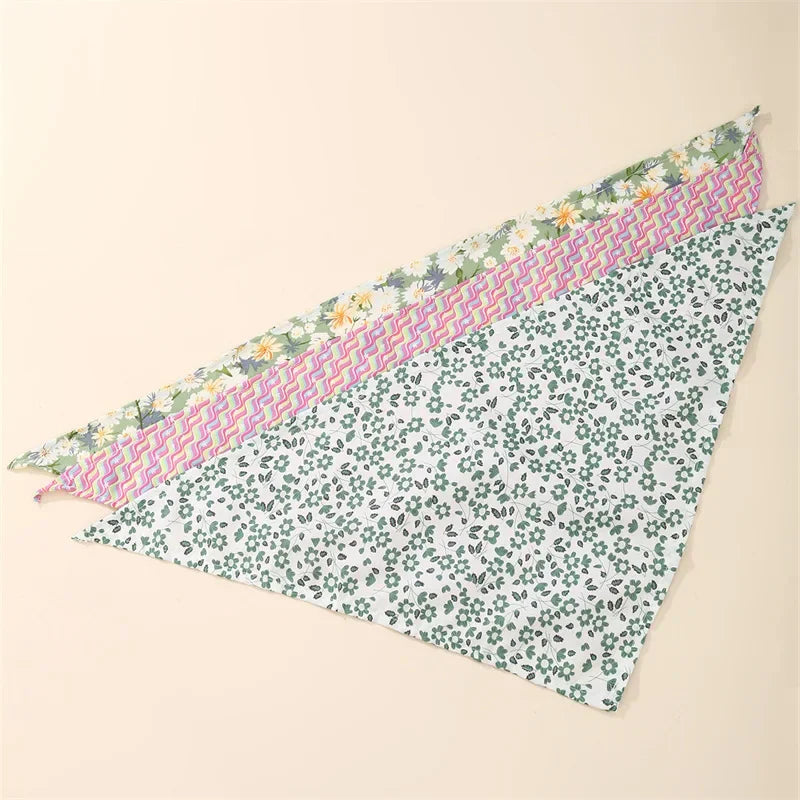 Pet Saliva Towel Pet Dog Saliva Bib Bib Cat Bib Scarf Printed Triangle Scarf
