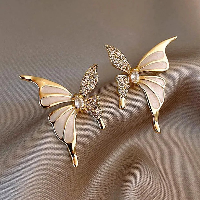 Fashion Cute Butterfly Stud Earrings for Women White Enamel Oil
