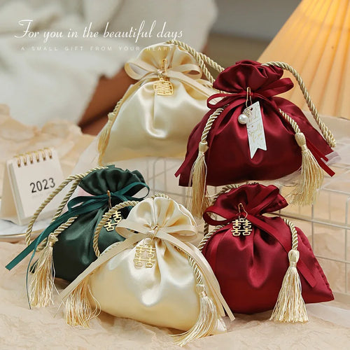 10/30/50 Pcs Luxury Packing Drawstring Velvet Pouch Sachet Gift Bag For Wedding Candy Boxes With Pearl String Decor Favors Bags