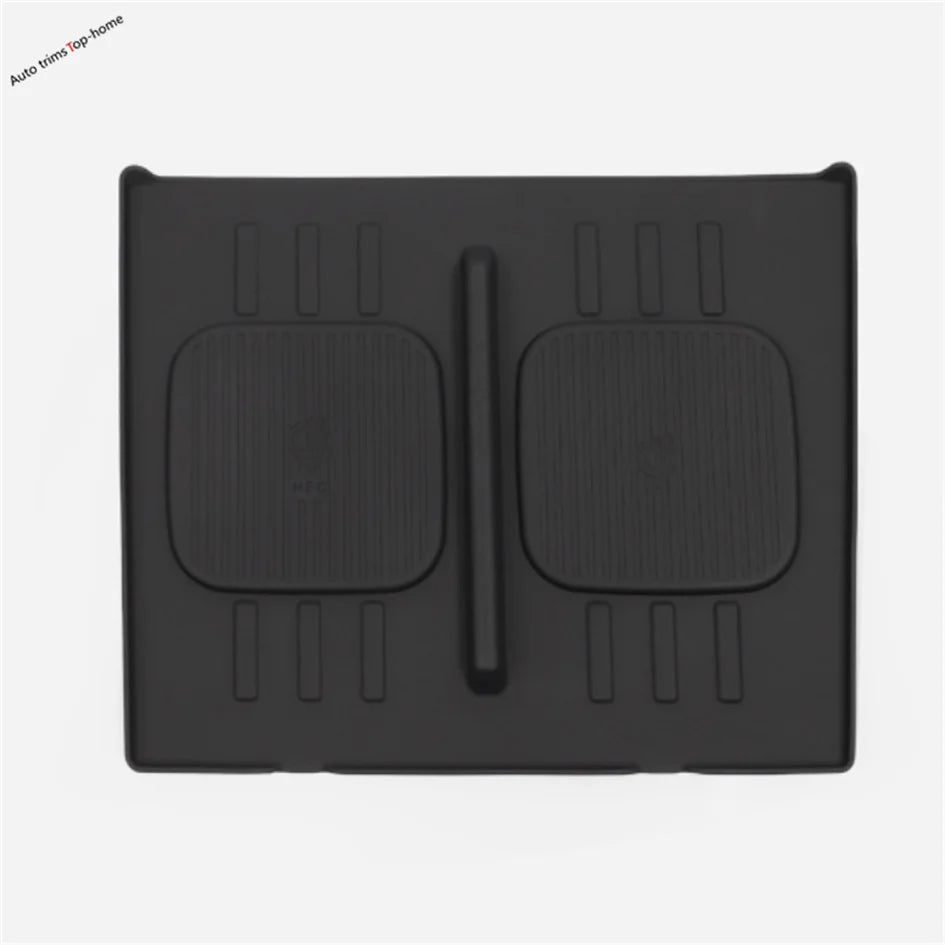 Silicone Center Console Wireless Charger Protection Pad upgrade Silica Gel Cover For Hyundai Santa Fe 2024 2025 Car Accessories