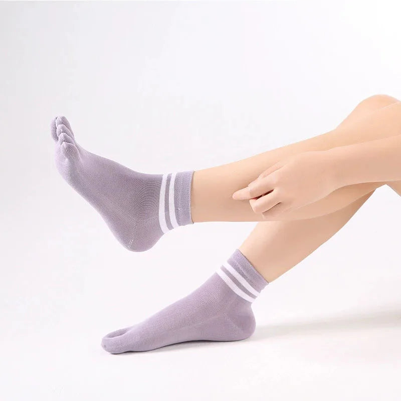 Cute Short Toe Socks Women Girl Cotton Striped Cat Love Fashion Sweat-Absorbing Anti-Bacterial Breathable Warm Five Finger Socks