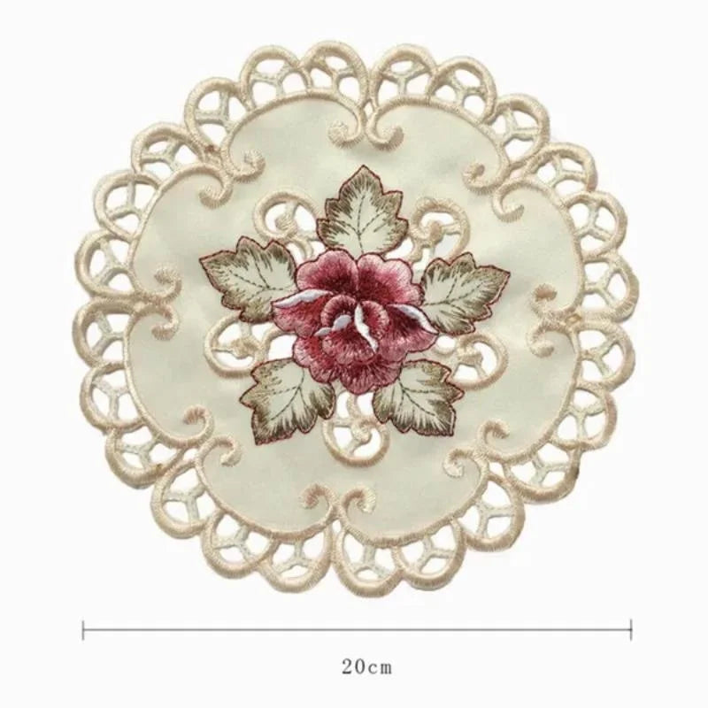 4pcs Round Embroidered Flower Dining Table Placemat Coasters Home Party Wedding Cover