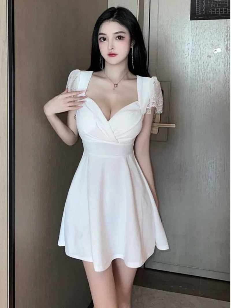 2023 Summer Women's Sexy Mature Lace spliced Short Sleeve Deep V Low cut Fashion Waist retraction Solid color A-line Dress 2ZW6