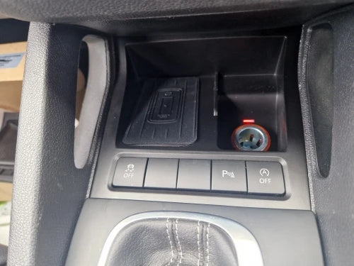 Car wireless charger Panel For Volkswagen Golf 6 MK6 Scirocco Sagitar 2008-2013 Golf 5 MK5 phone Holder Charging Pad Accessories