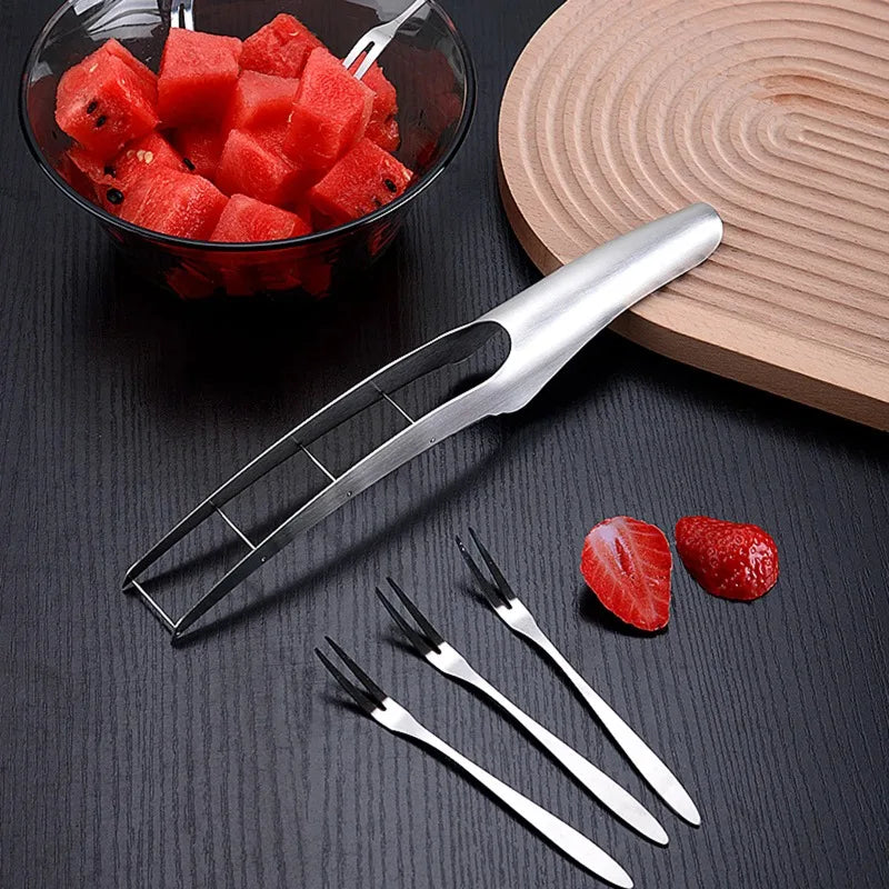 Watermelon Cutter, Watermelon Slicer, Multi-Functional Slicer That Keeps Hands Clean, Kitchen Tool for Melons
