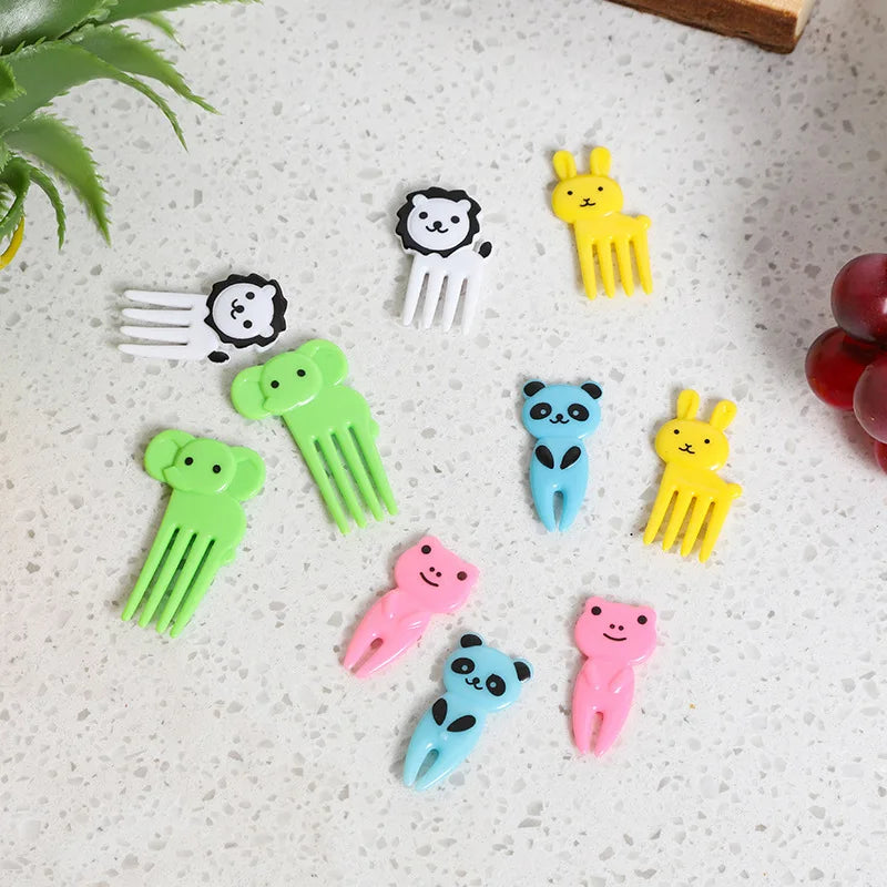 40PCS Fruit Fork Cartoon Kids Cake Fruit Toothpick Mini Animal Fork Food Grade Plastic Bento Lunch Bento Accessories Party Decor