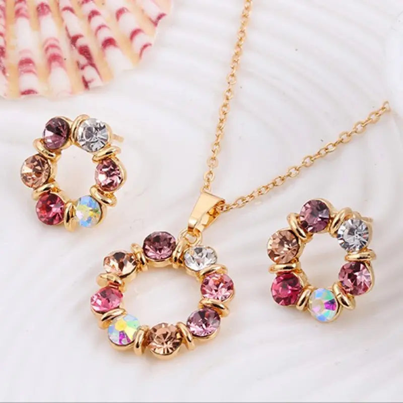 Gold Necklace Earrings Set Ladies Celebrity Simple Fashion Style