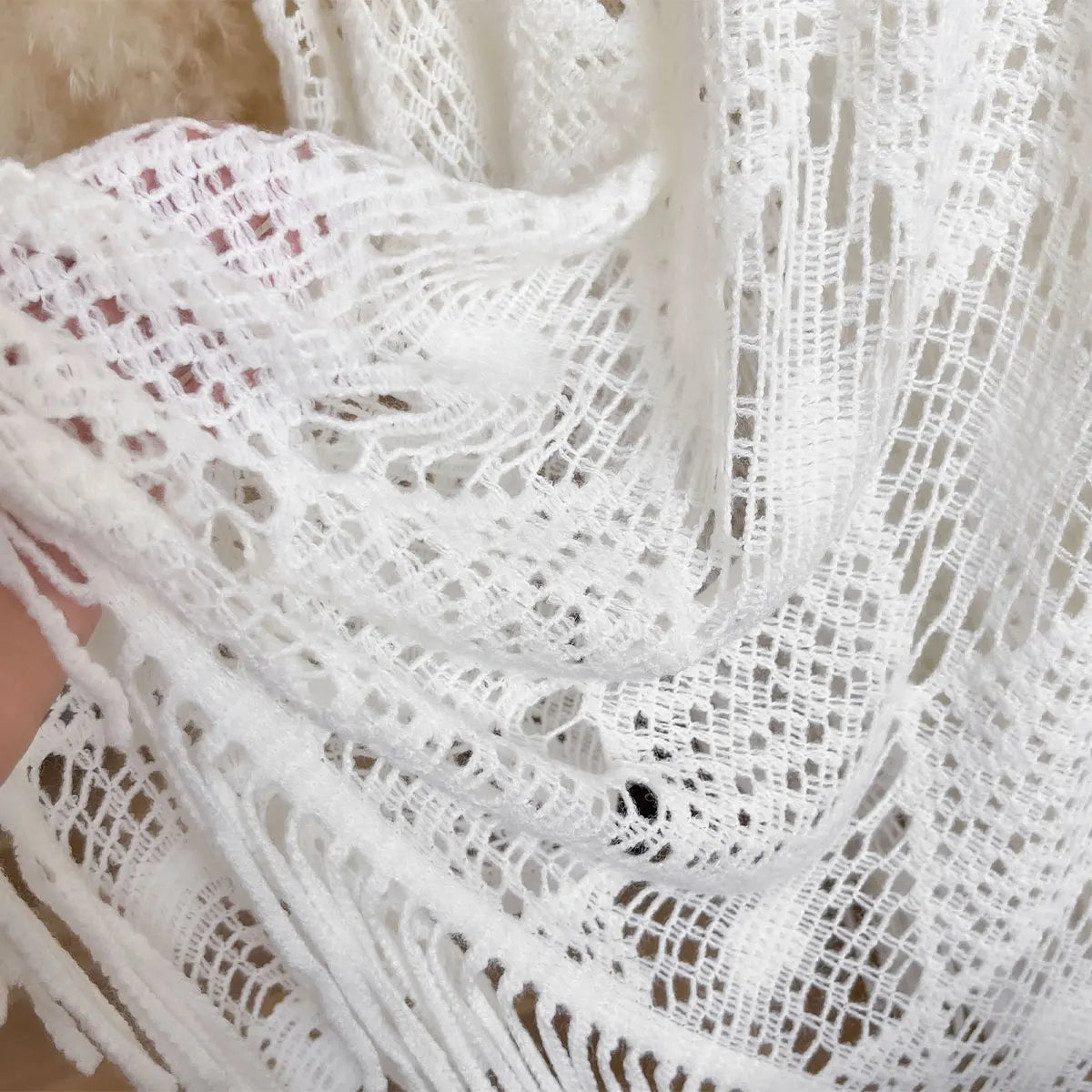 New Spring and Summer Fashion Women's Fringed Knitted Shawl Women Hollow out Solid Color Capes Knitted Pullover