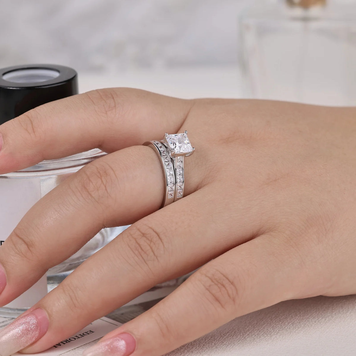 Newshe 2 Pcs GRA Certified Moissanite Princess Cut Wedding