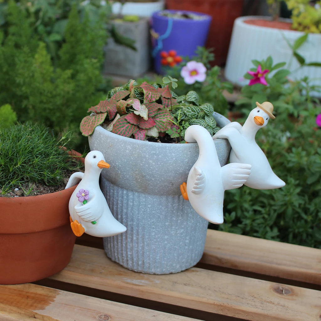 3 duck pendants, garden bonsai decoration animal pendants, resin handicrafts
