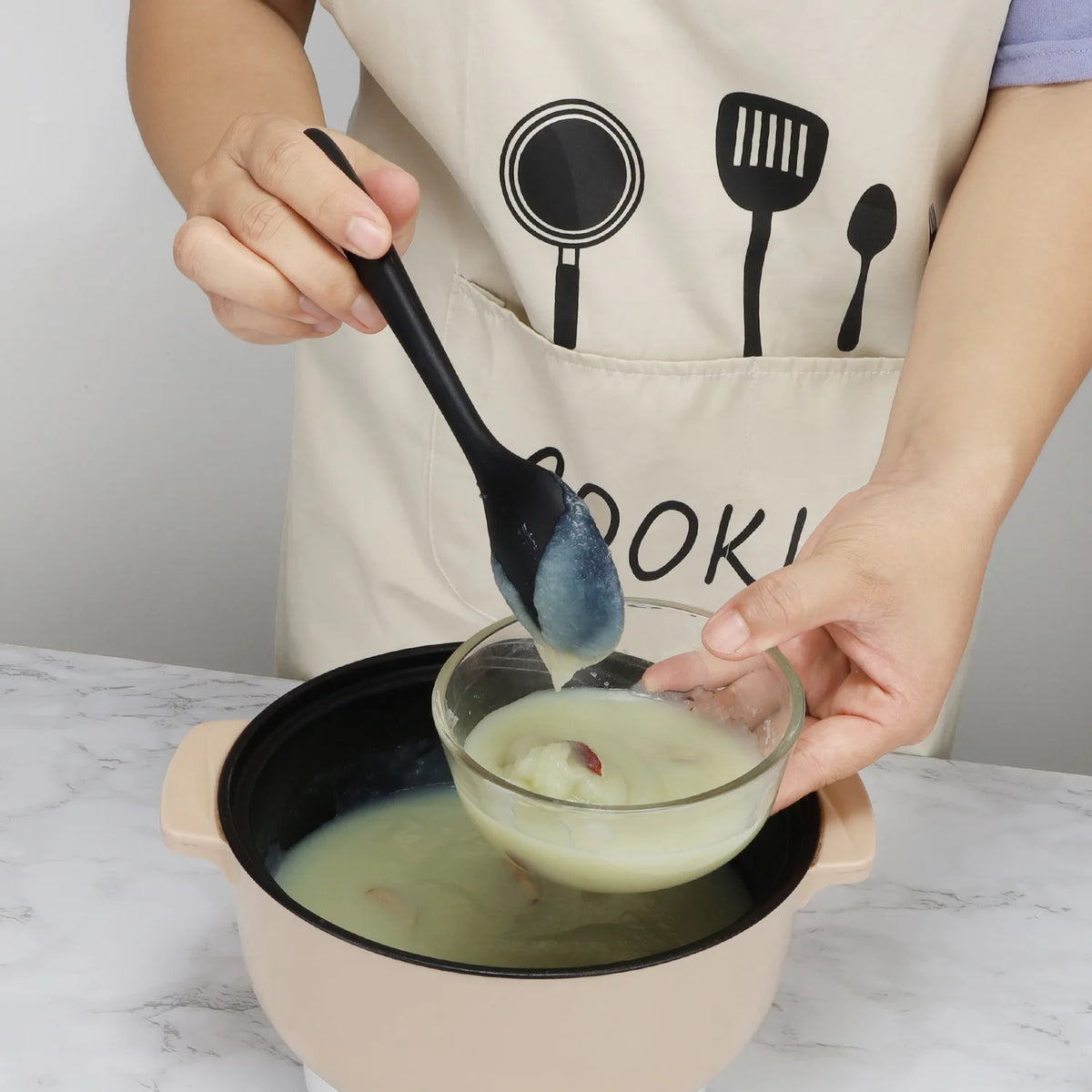 1pc Food Grade Silicone Spoon Long Handled Kitchen Soup Mixing
