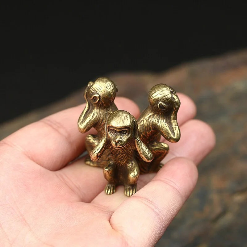 Vintage Solid Copper Three Monkeys Tea Pet Bronze Sculpture Home Decor Accessories Bronze Monkey Figurines Miniatures Desk Decor