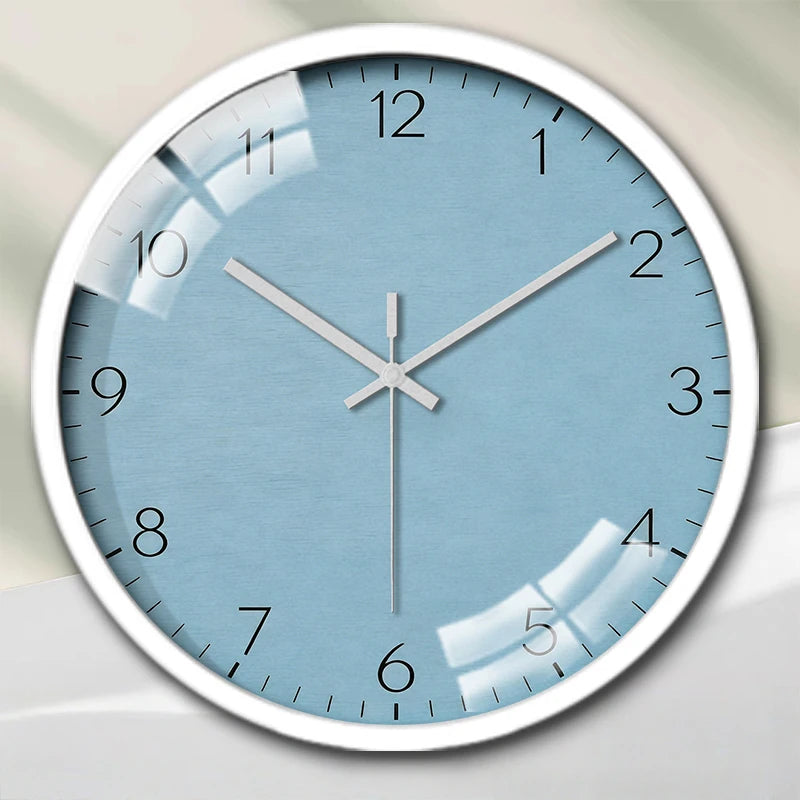 Light Blue Metallic Round Silent Hanging Wall Clock, Suitable For Living Room, School, Study Room, Bedroom, Children's Gifts.
