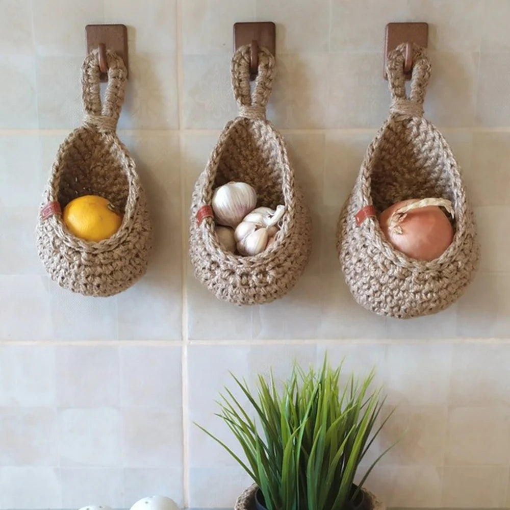 Handwoven Hanging Wall Vegetable Fruit Basket Organizer Container Decor for Kitchen Garden Mount Wall Plant Flower Onion Storage