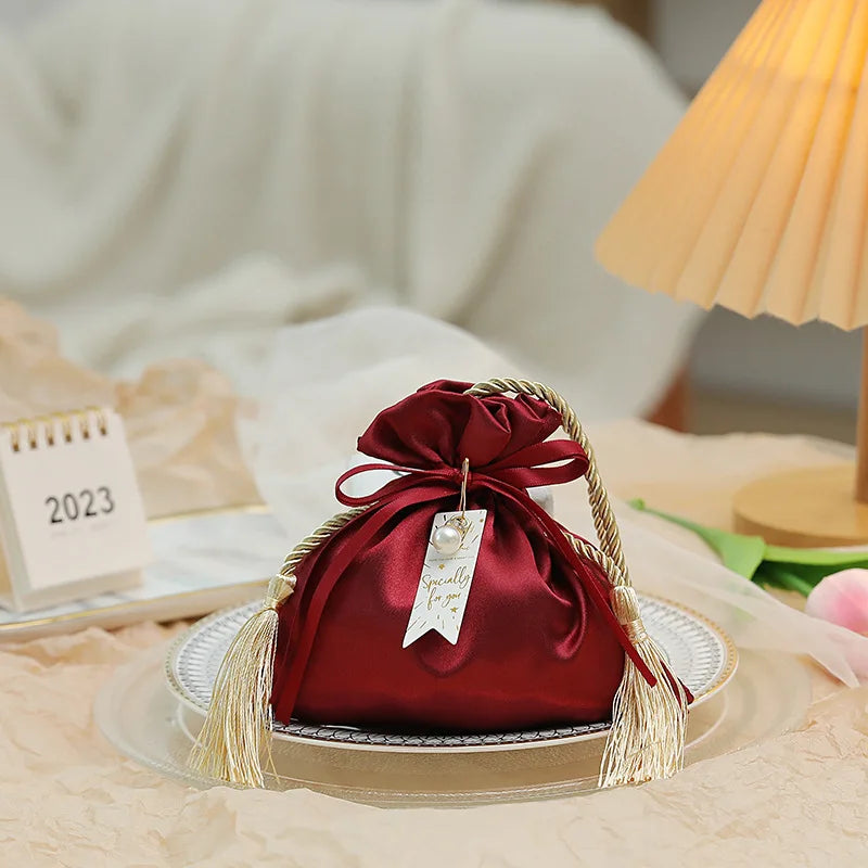 10/30/50 Pcs Luxury Packing Drawstring Velvet Pouch Sachet Gift Bag For Wedding Candy Boxes With Pearl String Decor Favors Bags