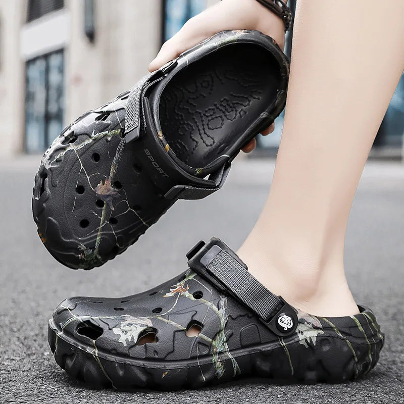 Summer Men's Sandals New Home Garden Shoes Comfortable and
