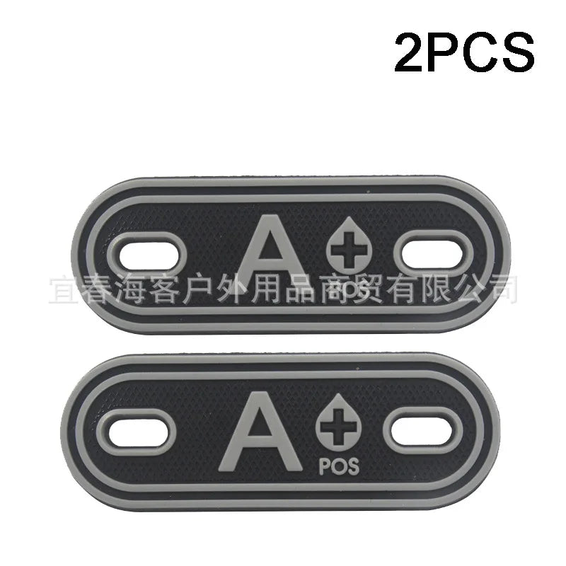 2PCS Shoelace Blood Buckle Charm PVC Tactical Bag Clothing Zipper Blood Tag Charm Military Patches Tactical Patch