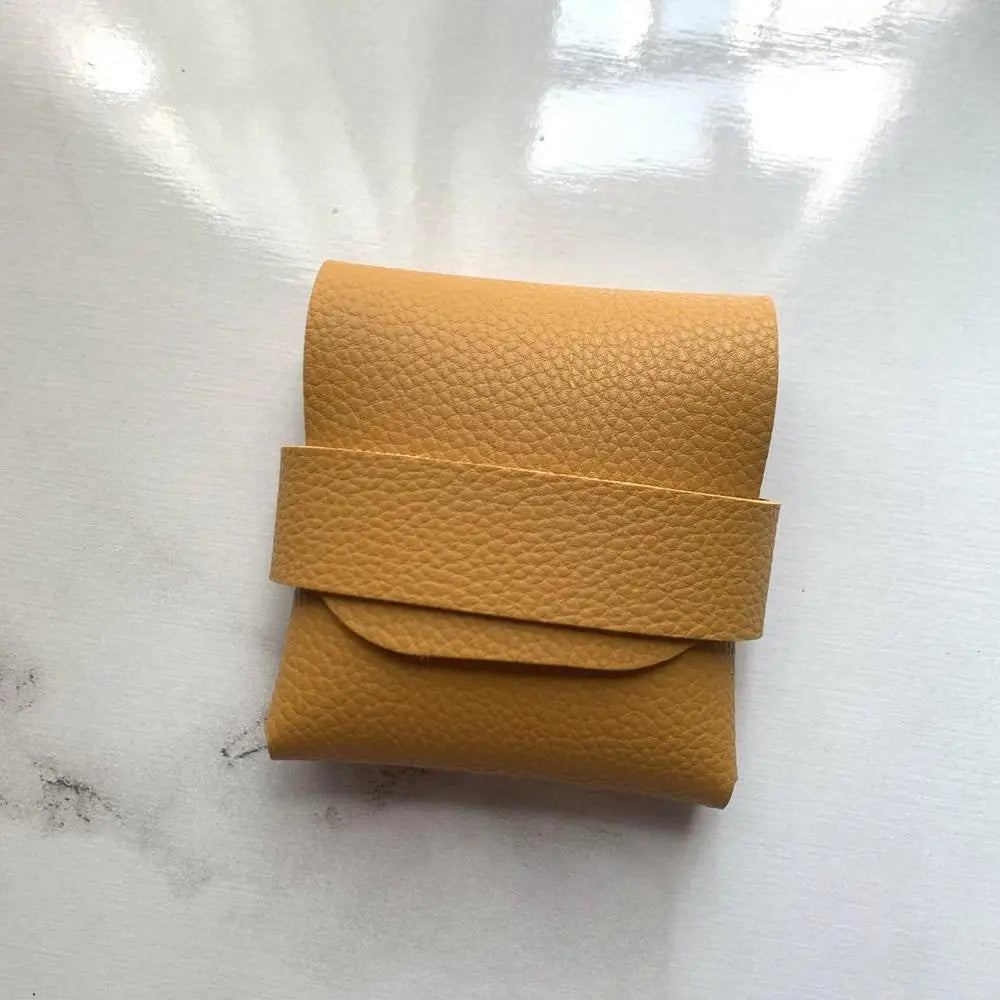 Condom Holder Elegant PU Leather Small Purse Discreet Pocket/Purse/Travel Carrying Case Securely Holds And Protects 3-4 Condoms