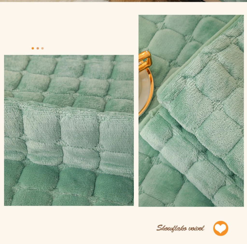 Soft Sofa Cover Thickened Solid Colour Flannel Square Quilted Sofa Cushion Warm Plush Velvet Non-Slip Universal Sofa Backrest
