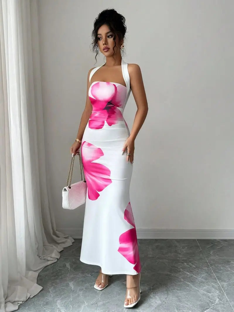 Slim Fit Hanging Neck Strapless Long Skirt Waist Cinching
