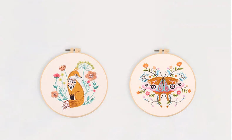 Embroidery Kit for Christmas DIY Wreath Printed Pattern Flower Cross Stitch Set Needlework Hoop Handmade Sewing Art Craft Kit